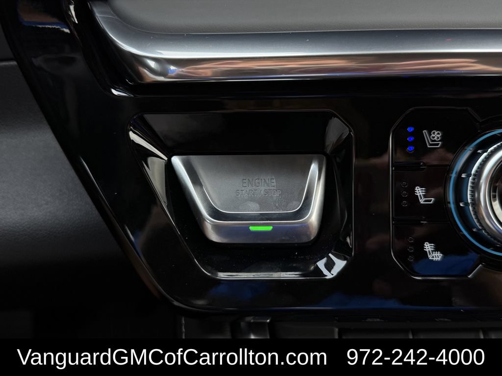Used 2026 GMC Sierra 2500 Denali Ultimate AWD/4WD image 18