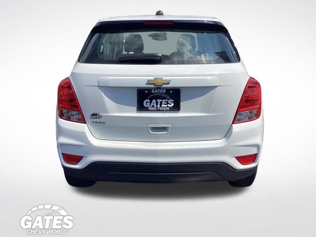 Used 2020 Chevrolet Trax LS FWD image 8