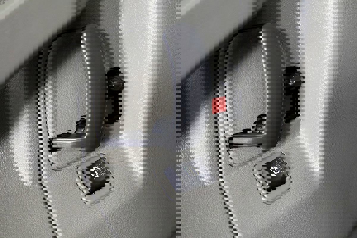 Used 2016 Chevrolet Express 2500 LS RWD image 19