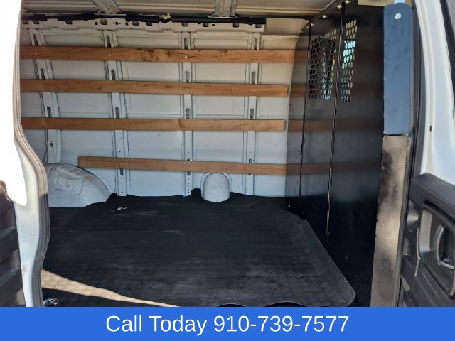 Used 2021 Chevrolet Express 2500 RWD image 25