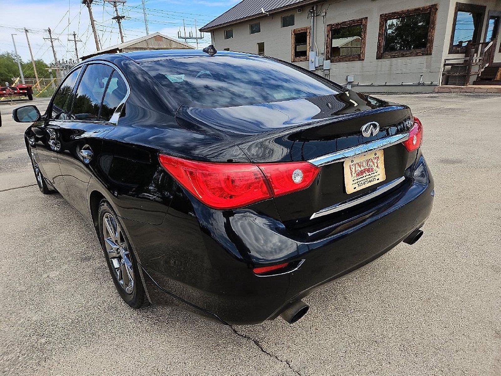 Used 2017 INFINITI Q50 Signature Edition RWD image 5