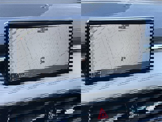 Used 2025 Genesis G70 2.5T image 16