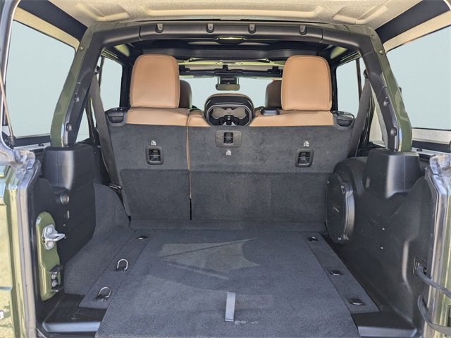 Used 2021 Jeep Wrangler Unlimited Sahara image 12