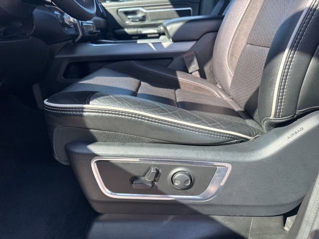 Used 2025 RAM 1500 Laramie image 17