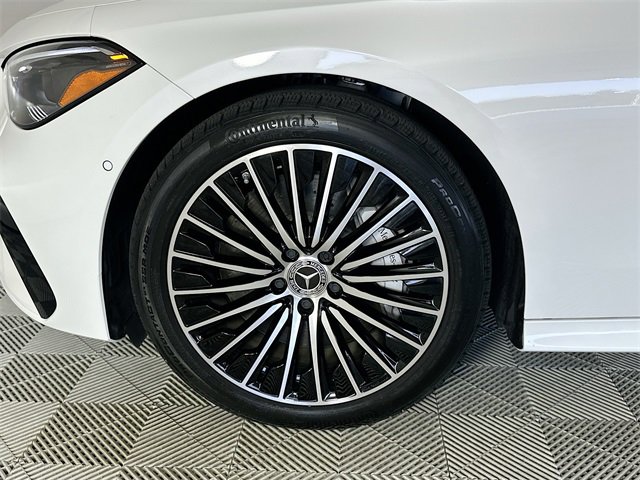 Used 2024 Mercedes-Benz CLE 450 4MATIC Cabriolet image 30