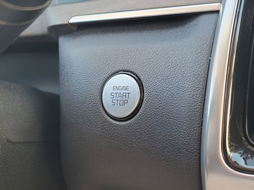 Used 2022 Kia Sorento SX Prestige w/ Rust Color Package image 30