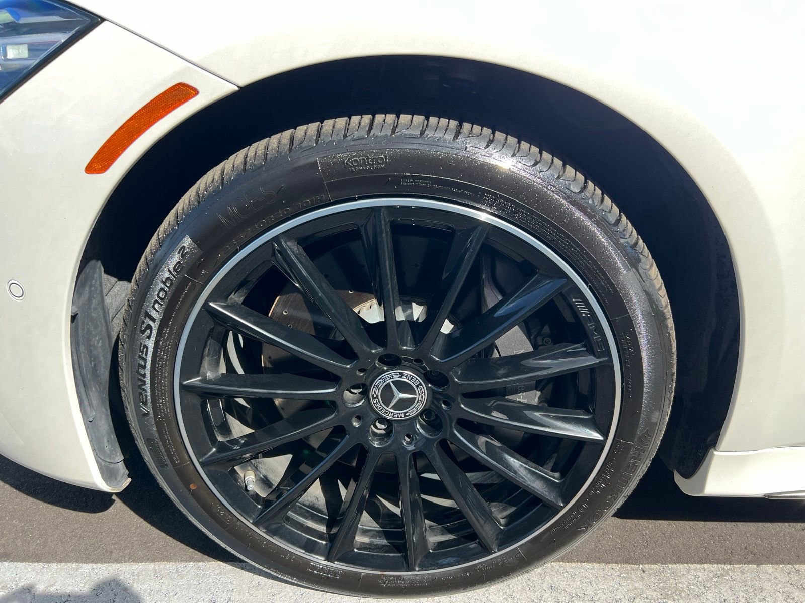 Used 2023 Mercedes-Benz S 500 4MATIC image 23