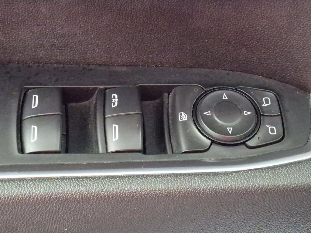 Certified 2025 Chevrolet Silverado 1500 LT Trail Boss w/ Convenience Package II AWD/4WD image 16