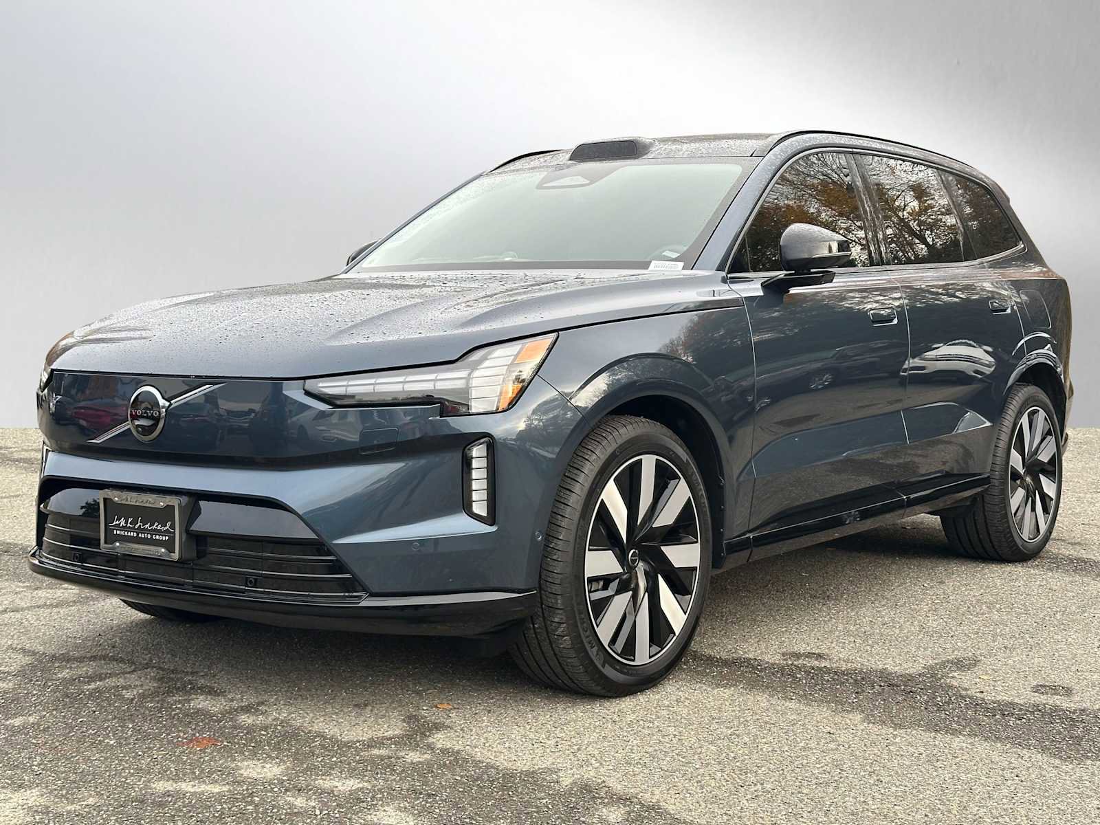 Used 2025 Volvo EX90 Ultra image 7