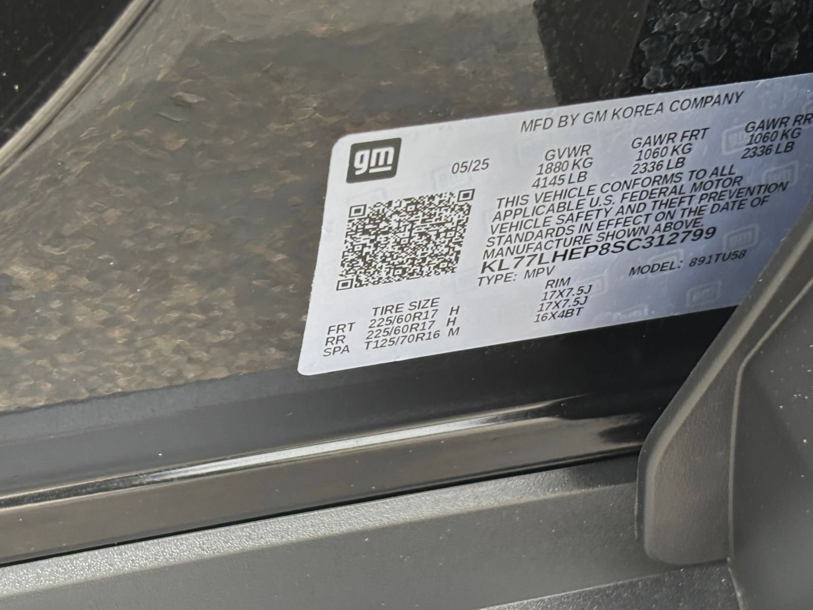 Used 2025 Chevrolet Trax LT FWD image 51