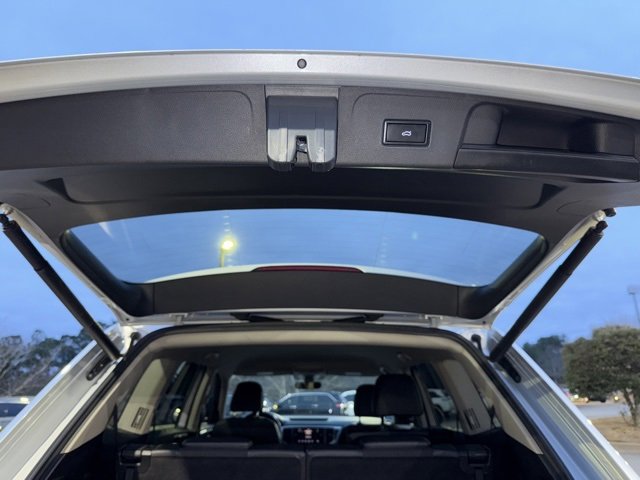 Used 2018 Volkswagen Atlas SE image 33