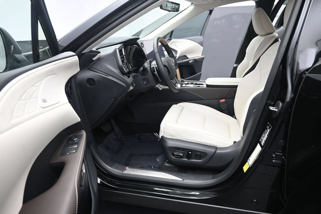New 2026 Lexus RX 450h AWD image 13