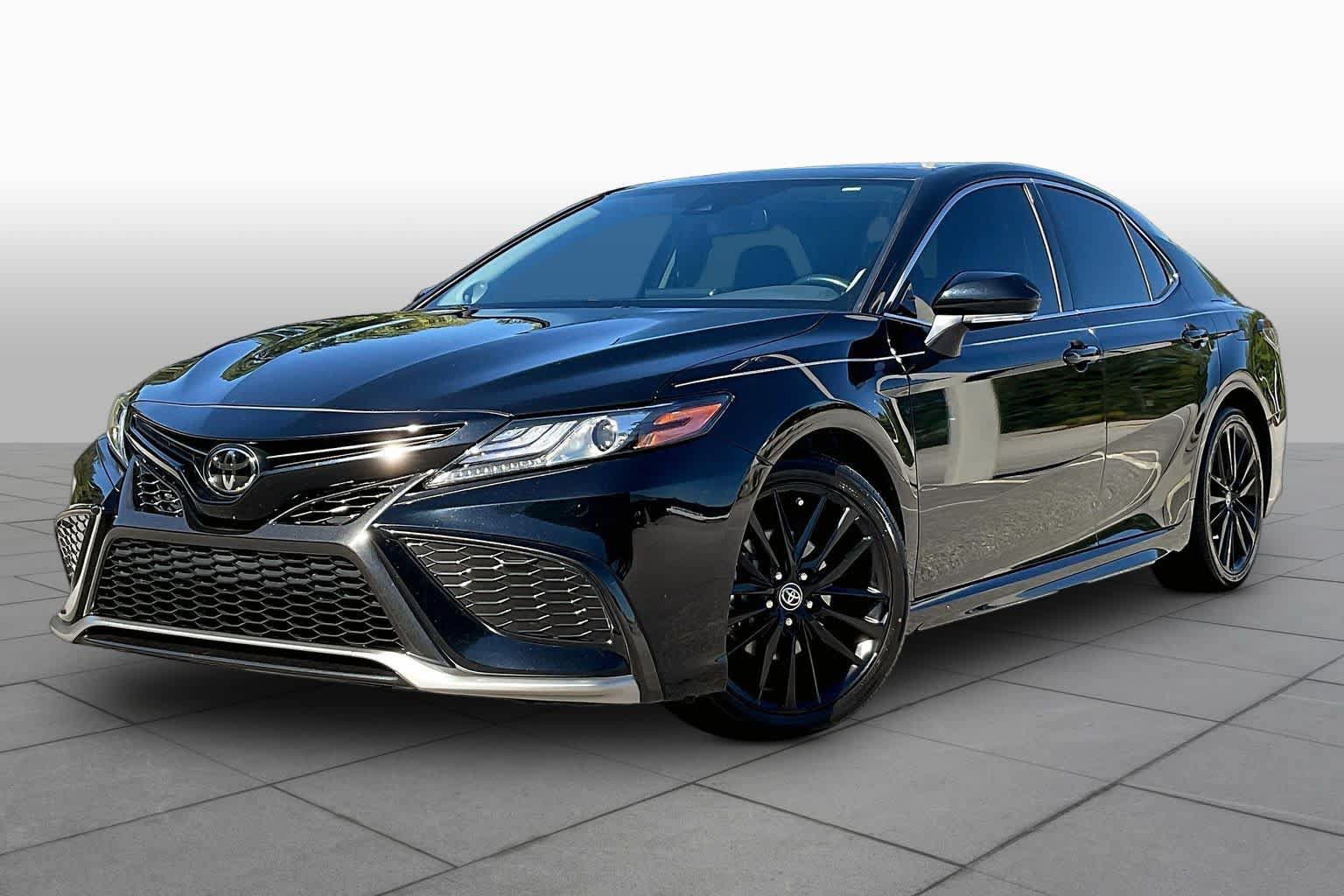 Used 2024 Toyota Camry XSE w/ Navigation Package FWD image 1