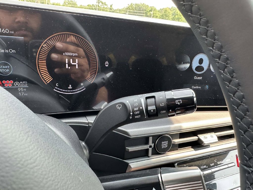 New 2026 Hyundai Santa Fe SE AWD/4WD image 27