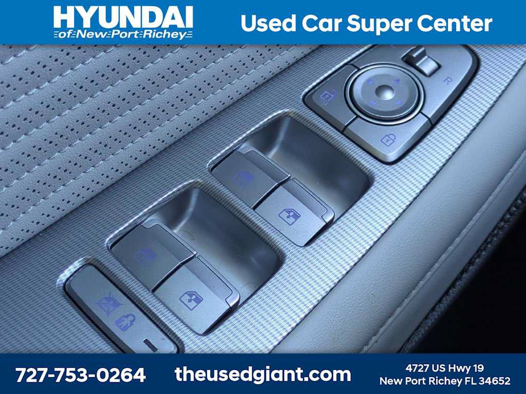 Used 2025 Hyundai Palisade Calligraphy FWD image 29