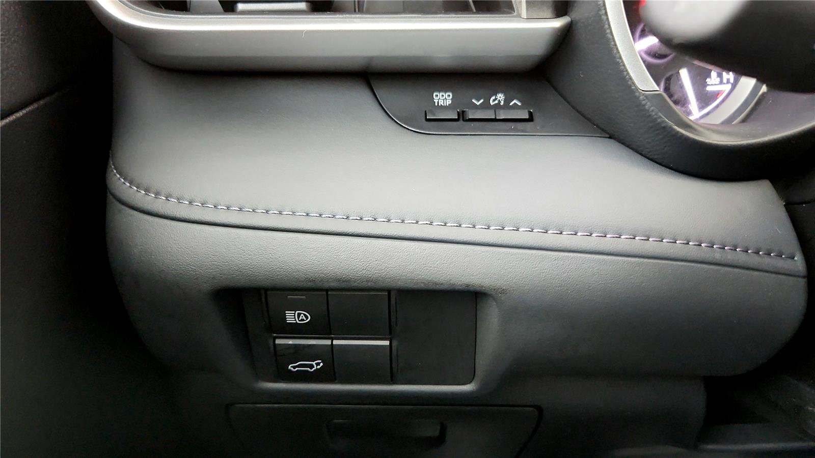 Certified 2022 Toyota Highlander XLE image 43