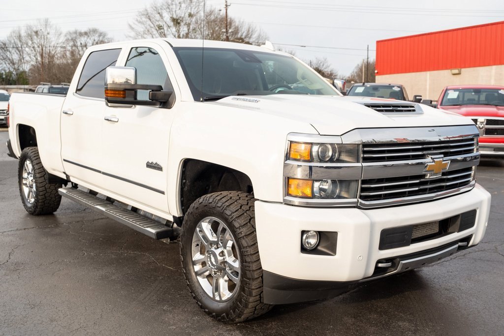 Used 2017 Chevrolet Silverado 2500 High Country w/ Duramax Plus Package image 37