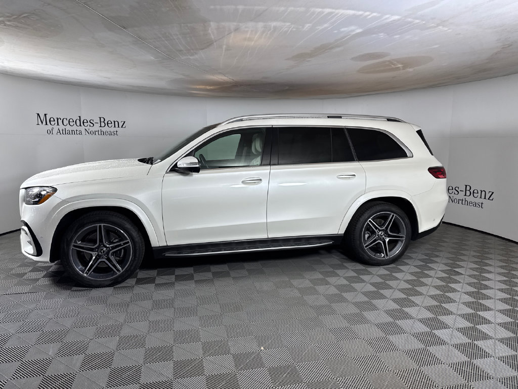 Certified 2024 Mercedes-Benz GLS 450 4MATIC image 4