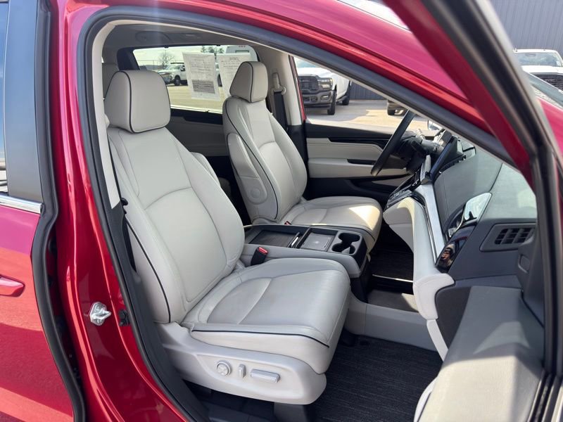 Used 2025 Honda Odyssey Touring image 31