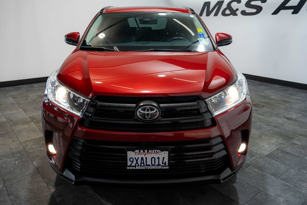 Used 2018 Toyota Highlander SE AWD/4WD image 21