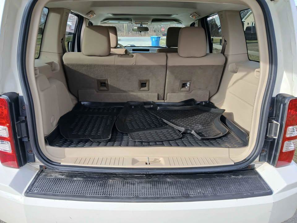 Used 2008 Jeep Liberty Sport w/ Popular Equipment Group image 17