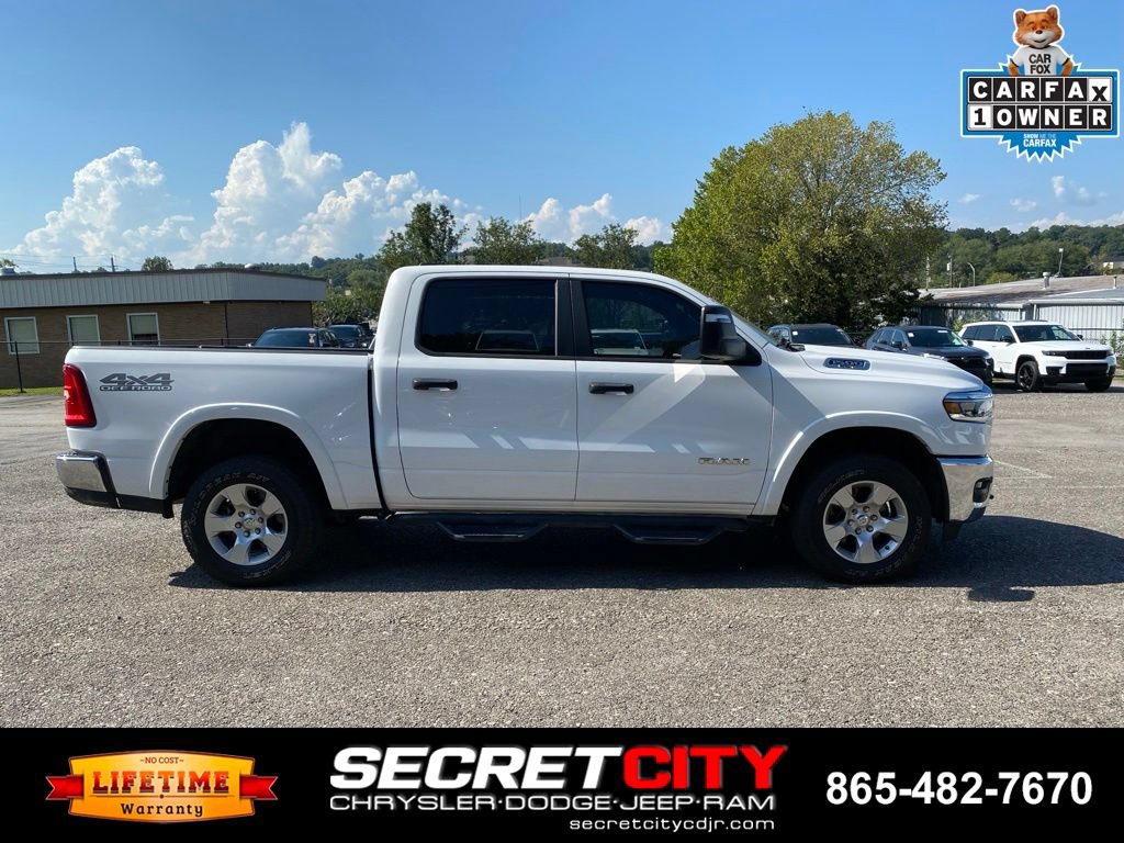 Used 2025 RAM 1500 Big Horn AWD/4WD image 4