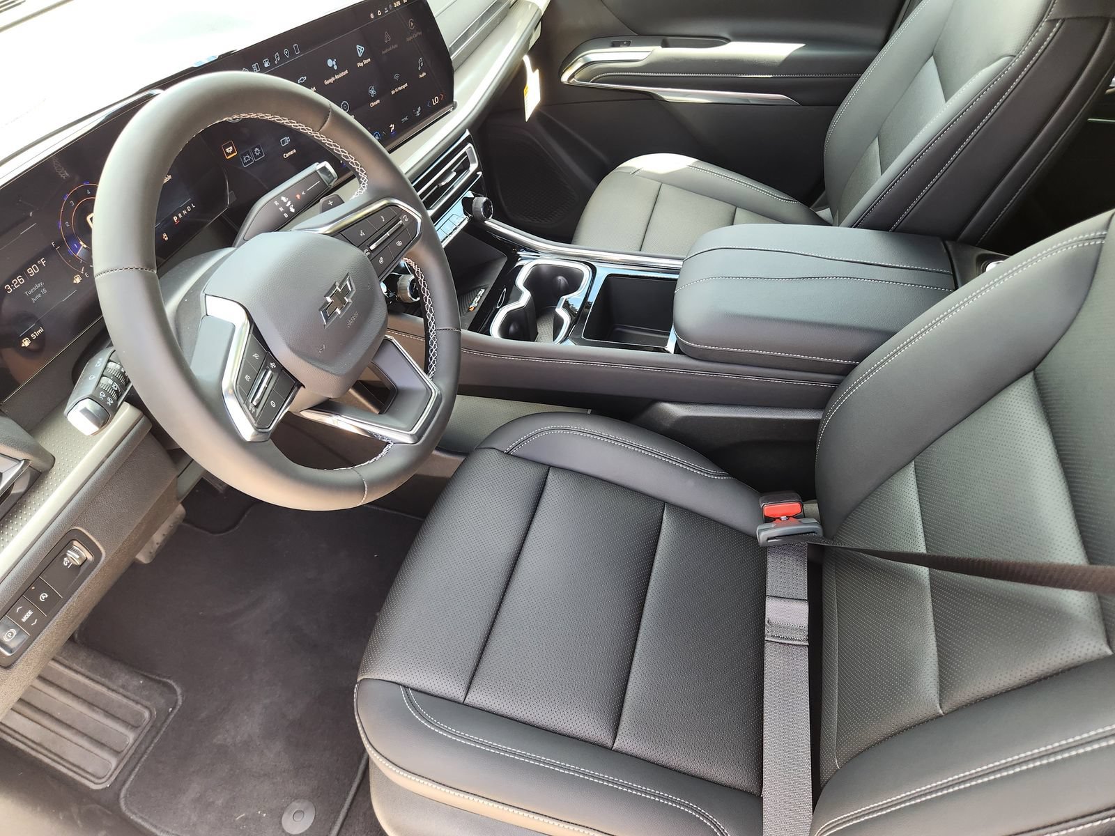 New 2026 Chevrolet Traverse LT w/ Midnight/Sport Edition FWD image 13