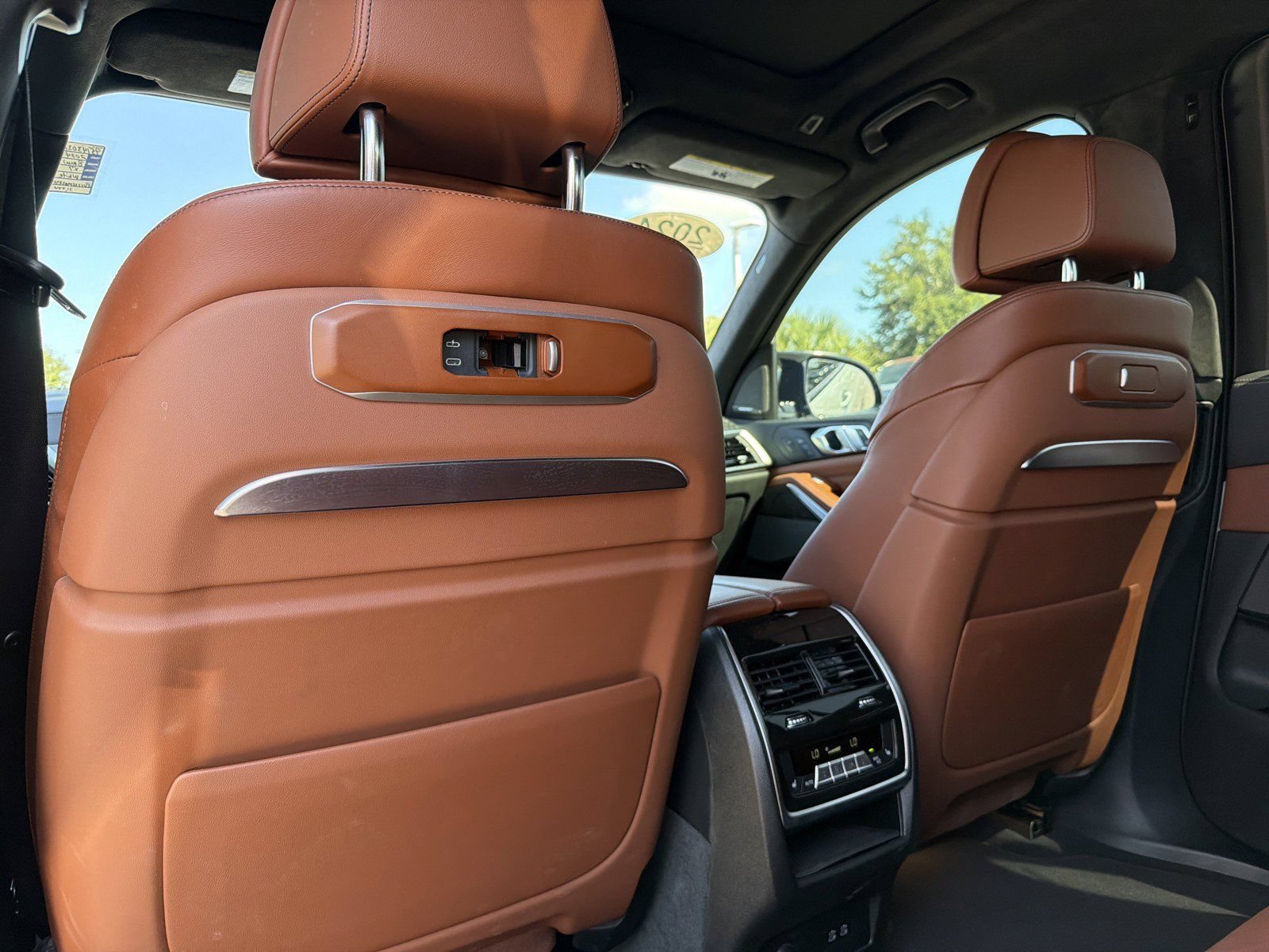 Used 2024 BMW X7 M60i w/ Executive Package AWD/4WD image 20