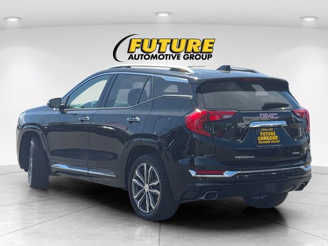Used 2019 GMC Terrain Denali w/ Advanced Safety Package image 9