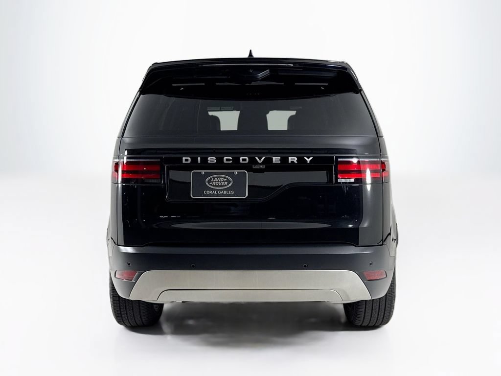 Used 2025 Land Rover Discovery S AWD/4WD image 4