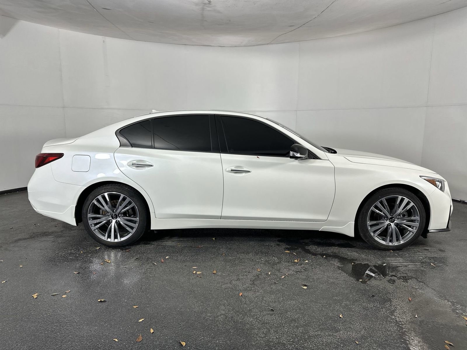 Used 2024 INFINITI Q50 Sensory image 13