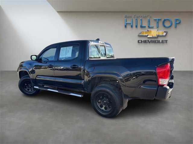 Used 2017 Toyota Tacoma SR image 9