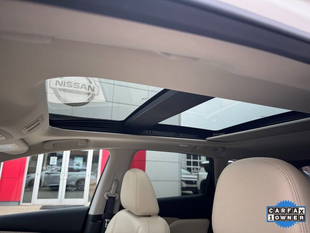 Used 2021 Nissan Murano SL w/ SL Moonroof Package image 2