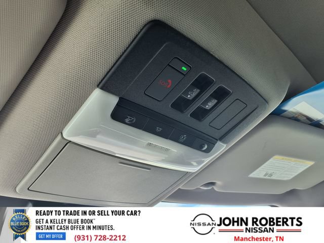 Used 2021 Nissan Rogue Platinum FWD image 30