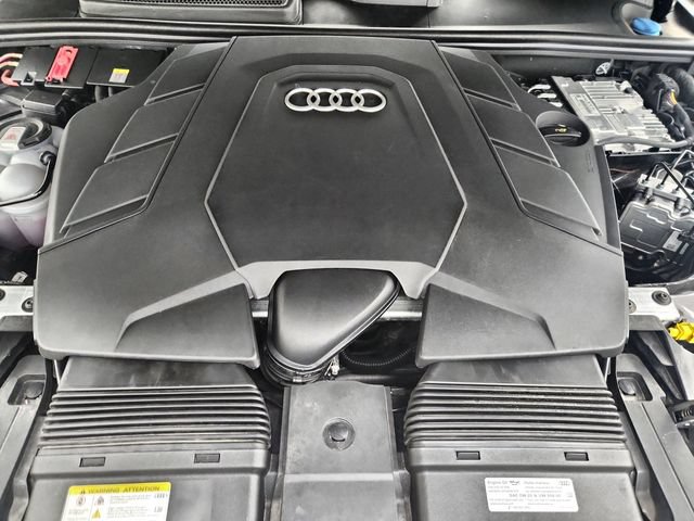 Used 2025 Audi Q7 3.0T Premium Plus AWD/4WD image 41