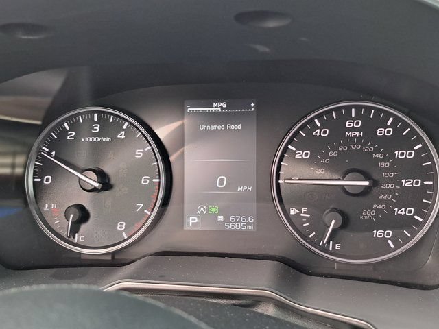 Certified 2025 Subaru Outback Limited AWD/4WD image 9