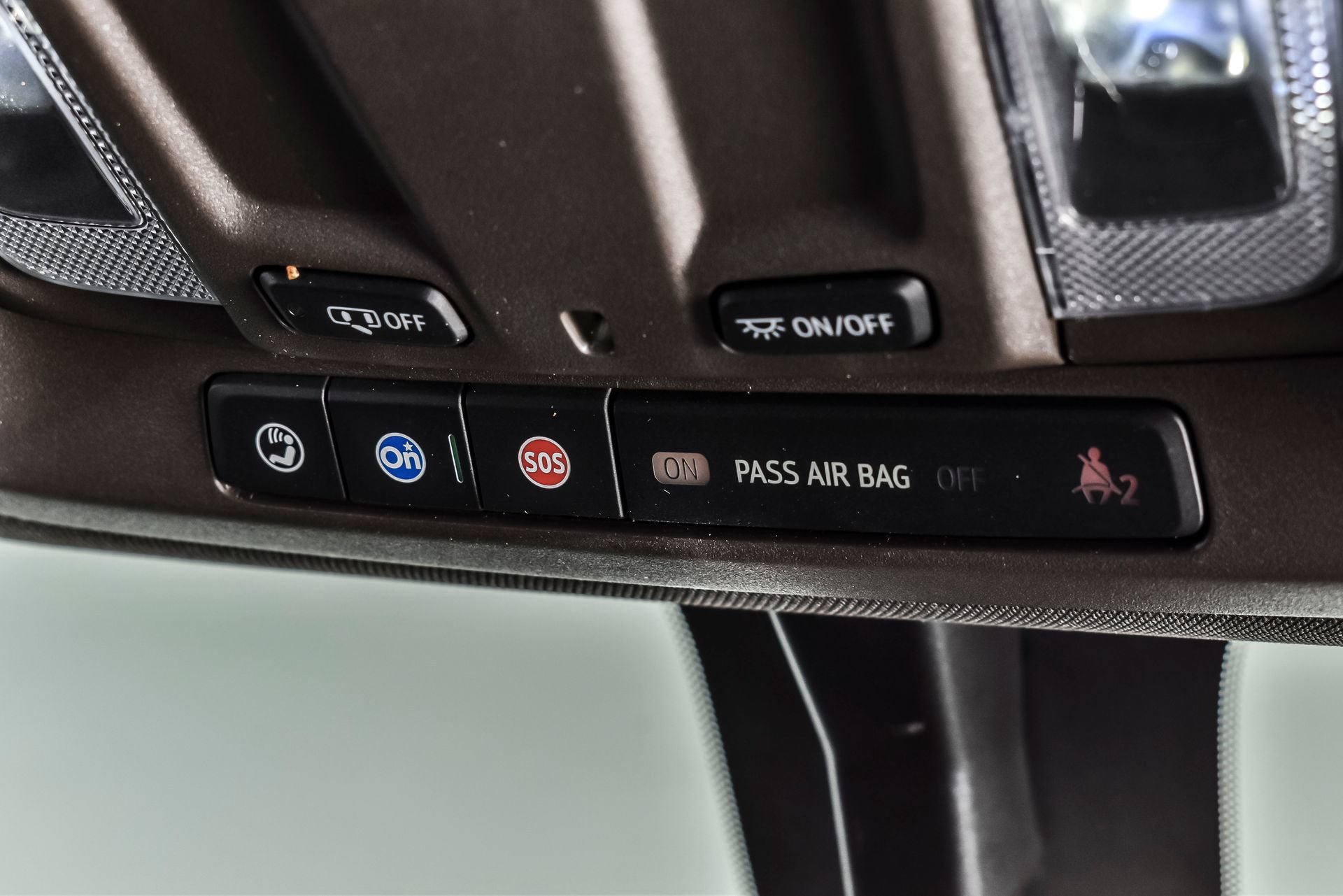 Used 2020 Chevrolet Silverado 2500 LTZ AWD/4WD image 25