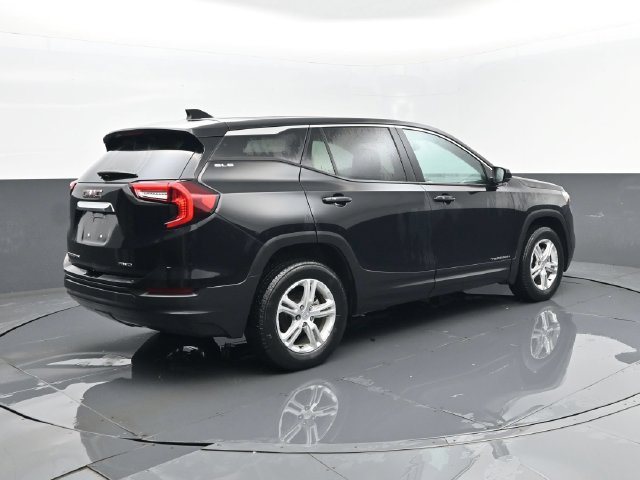 Used 2023 GMC Terrain SLE AWD/4WD image 20