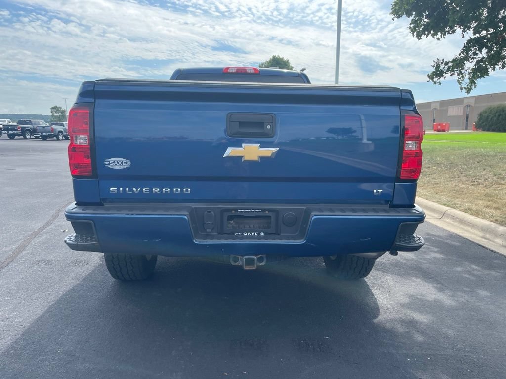 Used 2017 Chevrolet Silverado 1500 LT w/ All Star Edition AWD/4WD image 4