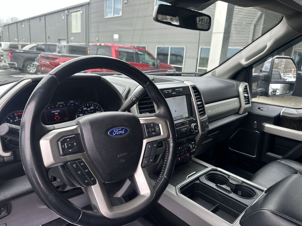 Used 2021 Ford F350 Lariat w/ Chrome Package AWD/4WD image 10