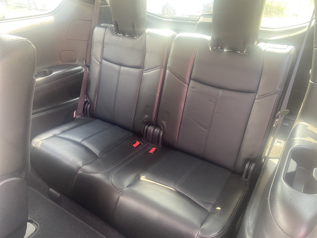 Used 2013 Nissan Pathfinder SL FWD image 15