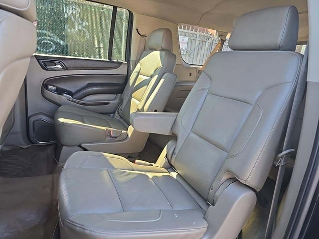 Used 2015 Chevrolet Suburban LT image 8