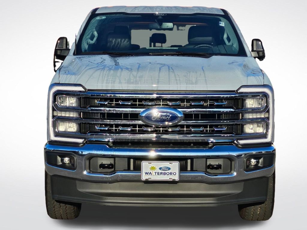 New 2026 Ford F250 Lariat w/ FX4 Off-Road Package image 4