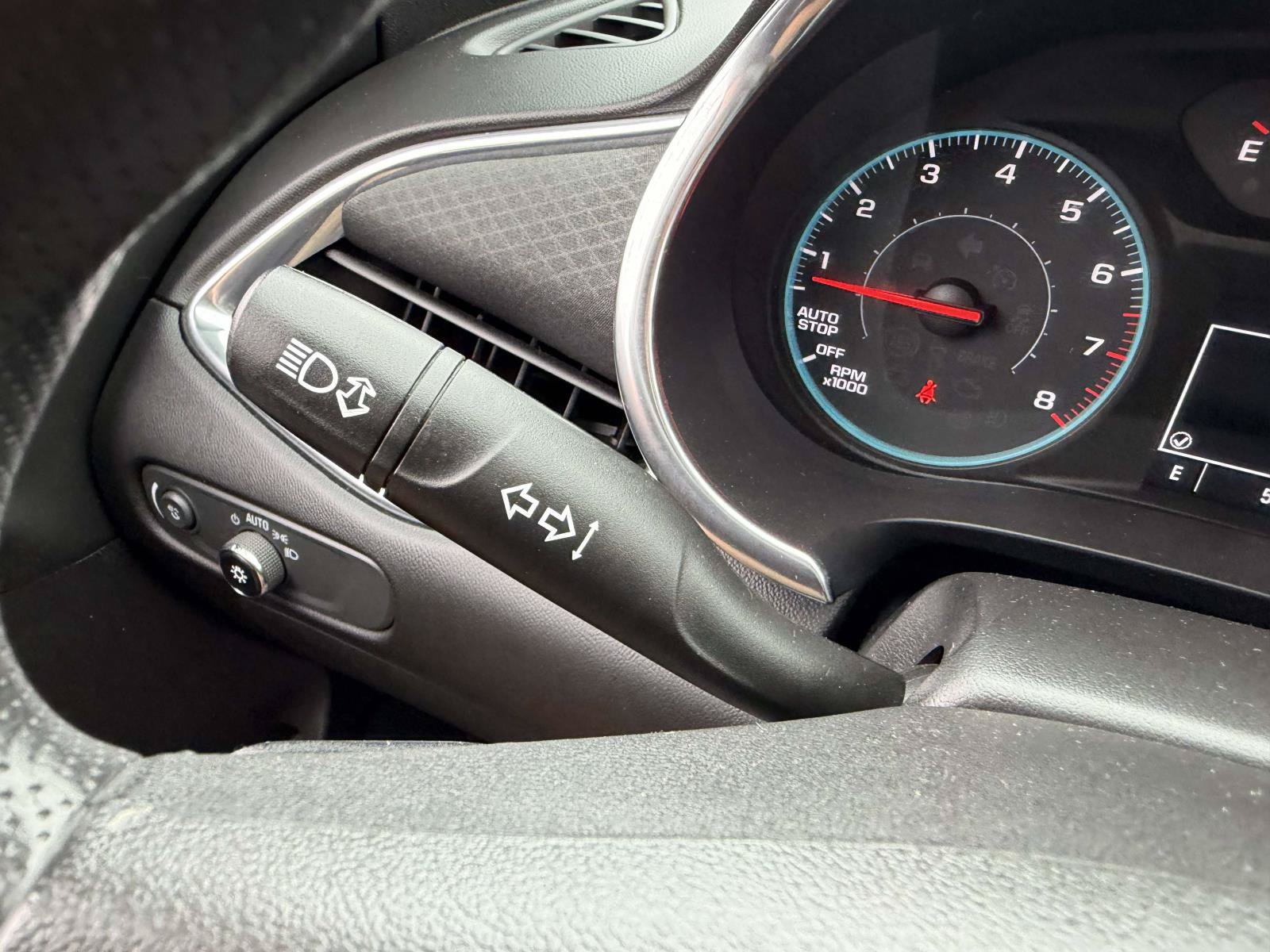 Certified 2021 Chevrolet Malibu LT FWD image 24