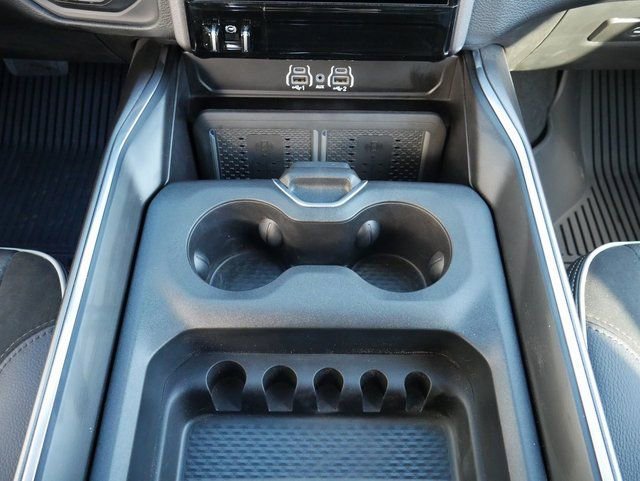 Used 2025 RAM 2500 Laramie image 19