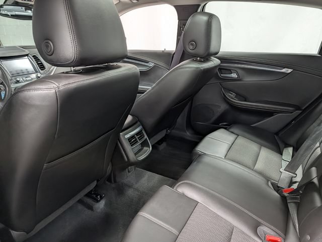 Certified 2017 Chevrolet Impala LT w/ Convenience Package FWD image 15