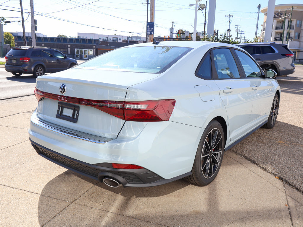 New 2027 Volkswagen Jetta GLI Autobahn FWD image 5