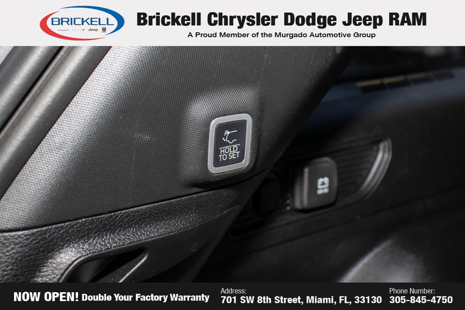 Used 2025 Jeep Grand Cherokee Limited image 10