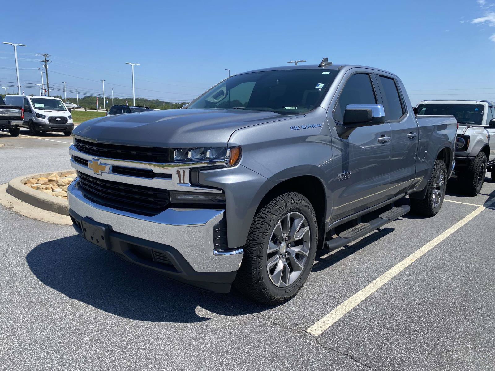 Used 2019 Chevrolet Silverado 1500 LT w/ Texas Edition RWD video 3