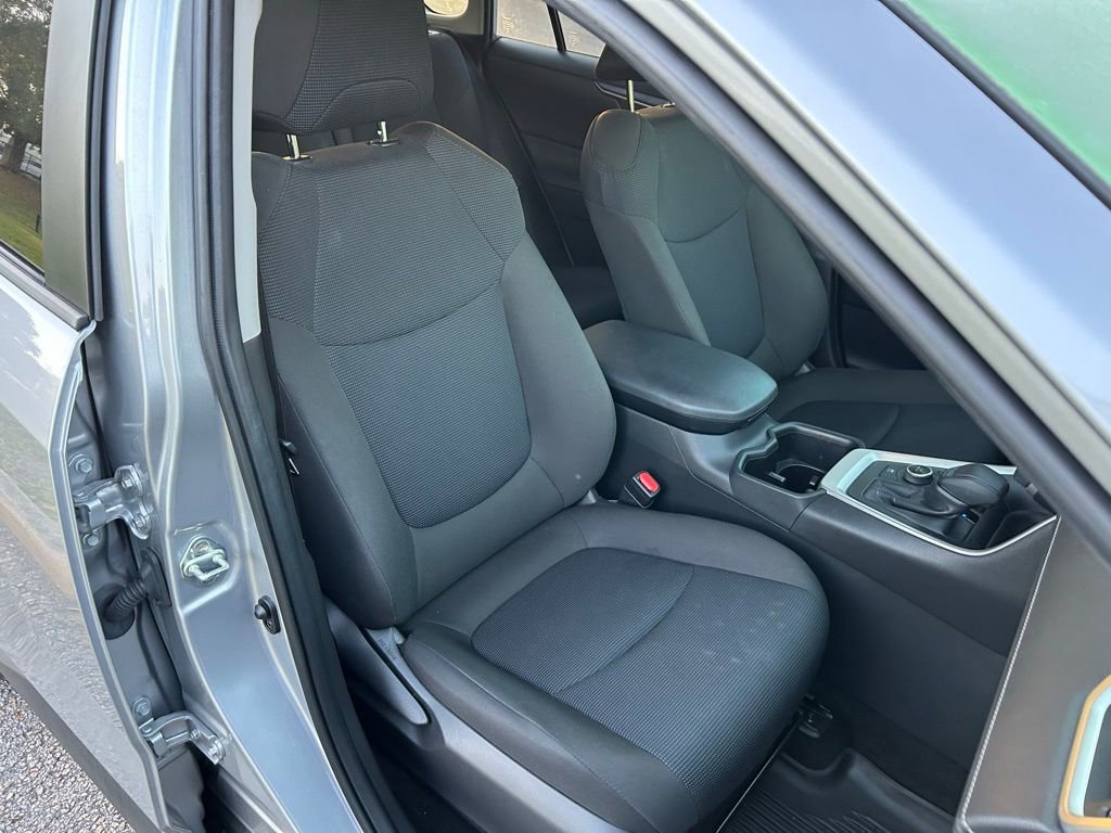 Certified 2024 Toyota RAV4 LE image 15